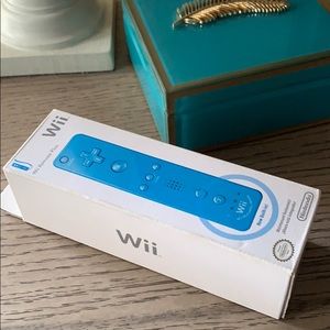 Brand new Wii remote Plus control never open